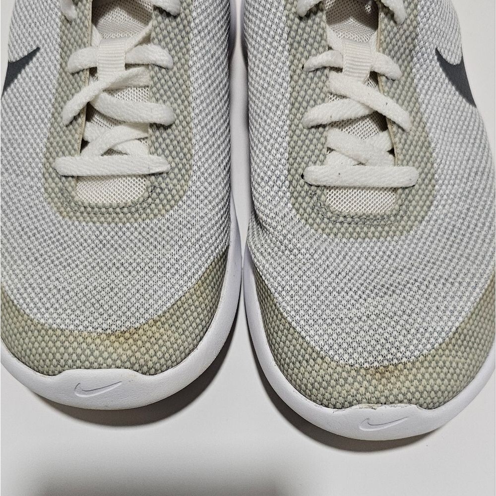 Nike Flex Experience RN 7 Athletic Running shoes Grey White Women Size 6.5 - Picture 3 of 8